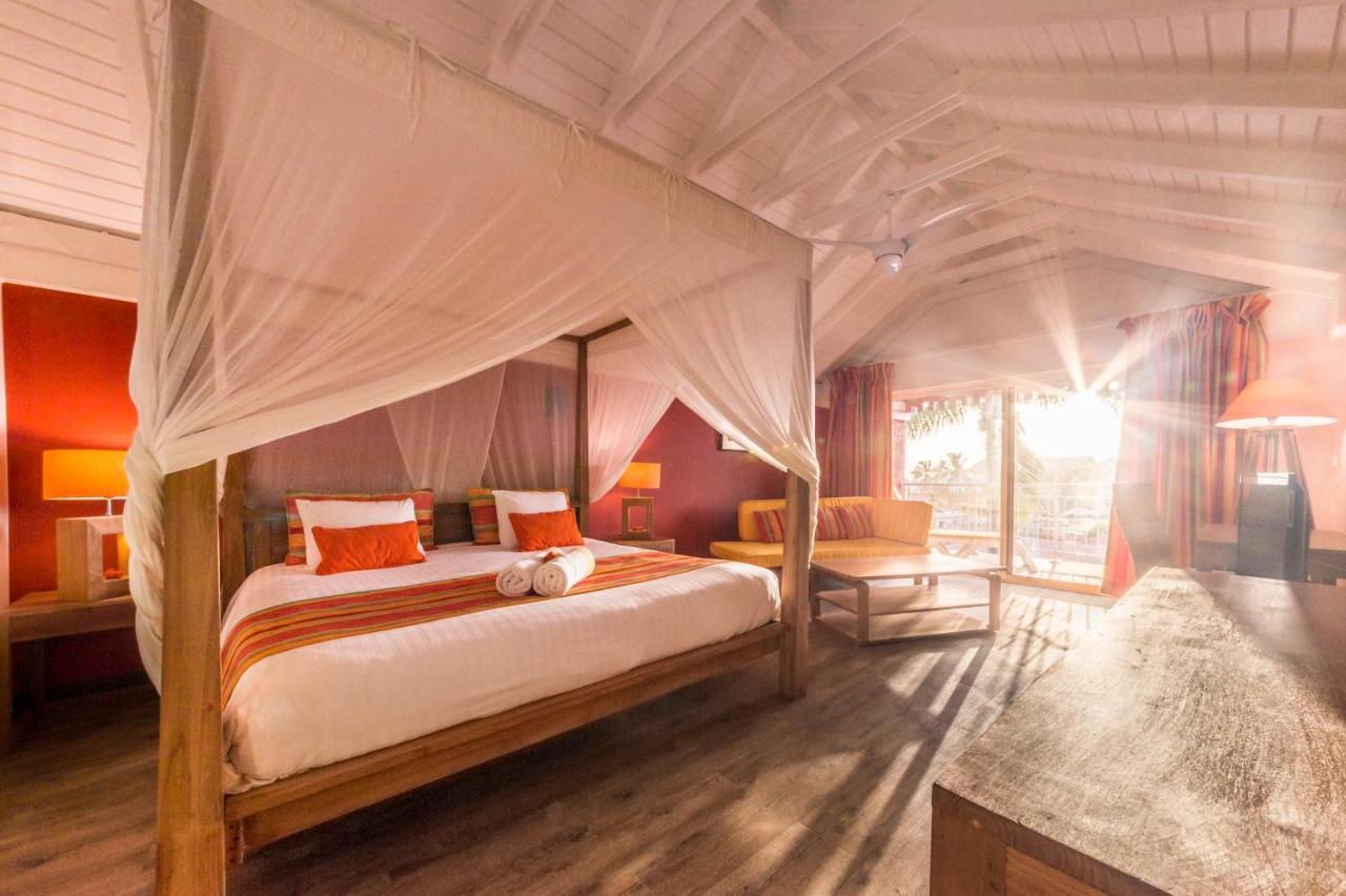 Orient Bay Palm Court Residence 4 Stars Quarter of Orleans Екстериор снимка