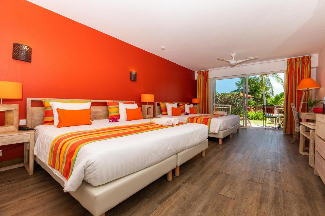 Orient Bay Palm Court Residence 4 Stars Quarter of Orleans Екстериор снимка
